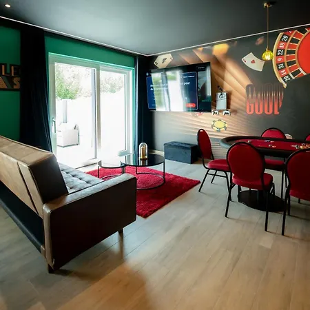 Capsule Vegas - Poker - Balneo - Sauna Limelette