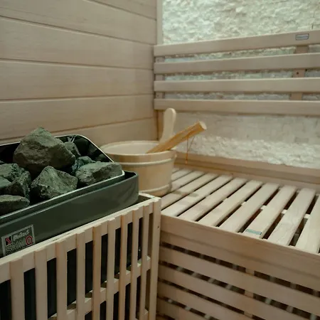 Apartamento Capsule Vegas - Poker - Balneo - Sauna Limelette