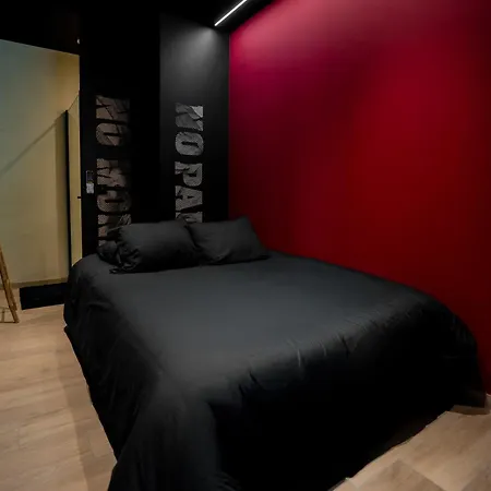 Capsule Vegas - Poker - Balneo - Sauna * Limelette