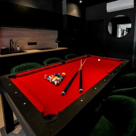 Capsule Vegas - Poker - Balneo - Sauna *