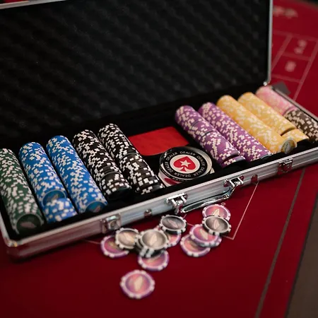 Apartamento Capsule Vegas - Poker - Balneo - Sauna *