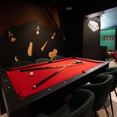 Capsule Vegas - Poker - Balneo - Sauna *