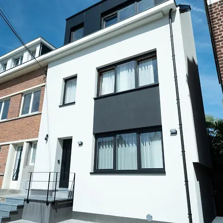 Capsule Vegas - Poker - Balneo - Sauna Apartamento Limelette